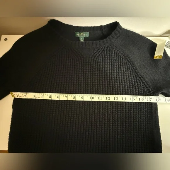 Lauren Ralph Lauren - Black Knit Sweater with buttons - Size Medium - Picture 7 of 7